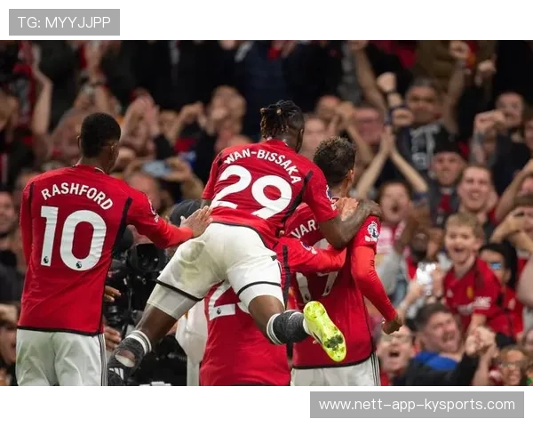 曼联大胜狼队，B费闪耀，助球队攀升至前六